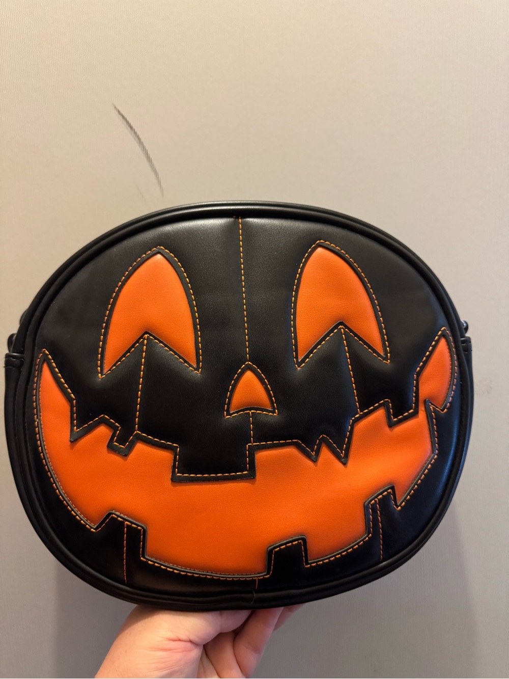 Love Pain and Stitches Black & Orange Pumpkin Face Crossbody Bag - Picture 2 of 2
